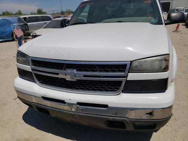 Photo 9 from auction – 2006 CHEVROLET SILVERADO with VIN 2GCEK13T861229941