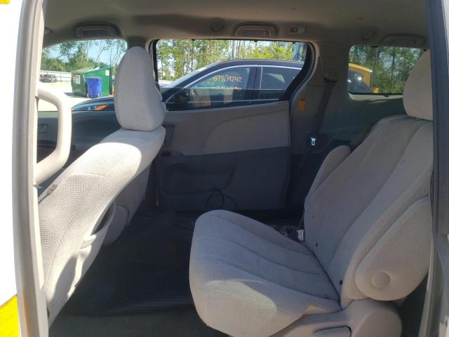 Photo 6 from auction – 2014 TOYOTA SIENNA LE with VIN 5TDKK3DCXES487589