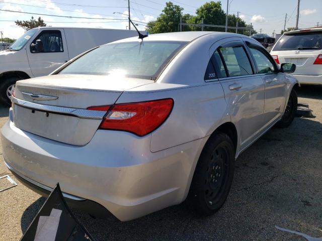Photo 4 from auction – 2012 CHRYSLER 200 LX with VIN 1C3CCBABXCN155814