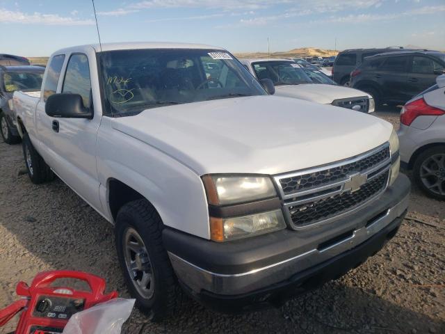 CHEVROLET SILVERADO 2006 with VIN 1GCEK19B06E227064 - Photo from auction