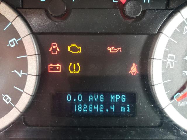 Photo 8 from auction – 2010 FORD ESCAPE LIM with VIN 1FMCU0E78AKD31076