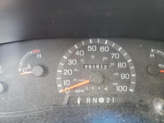 Photo 8 from auction – 2000 FORD ECONOLINE with VIN 1FTNE2422YHB77855