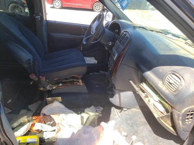 Photo 5 from auction – 2001 DODGE GRAND CARA with VIN 2B4GP44311R410638