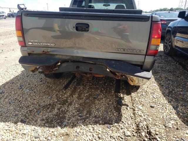 Photo 9 from auction – 2000 CHEVROLET SILVERADO with VIN 1GCEK19T6YE187178