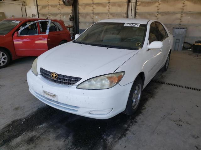 Photo 2 from auction – 2002 TOYOTA CAMRY LE with VIN JTDBE32K020014266
