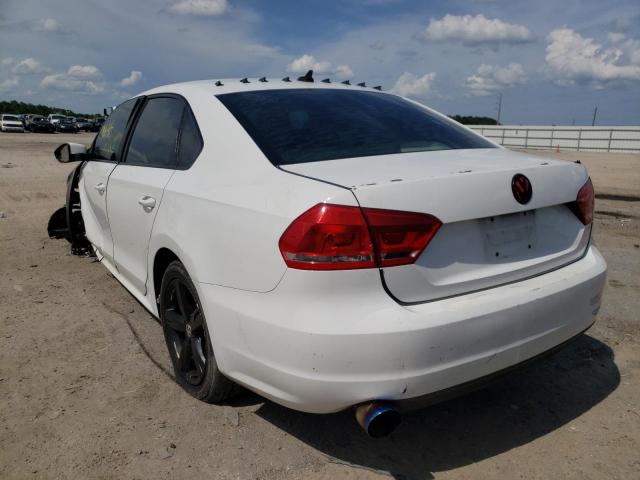Photo 3 from auction – 2012 VOLKSWAGEN PASSAT SE with VIN 1VWBP7A30CC004586