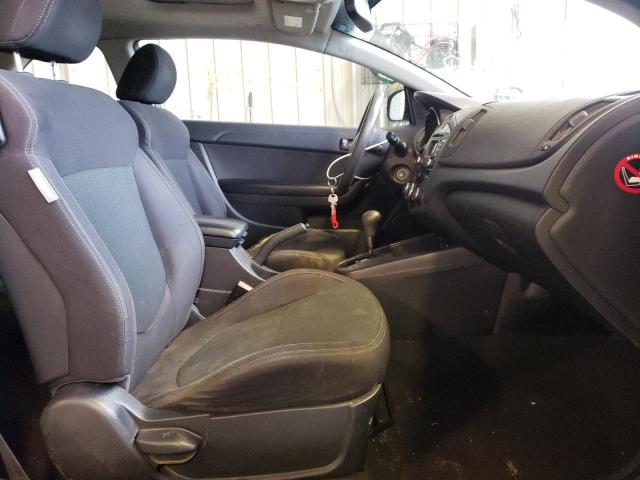 Photo 5 from auction – 2010 KIA FORTE EX with VIN KNAFU6A25A5188727