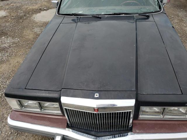 Photo 7 from auction – 1982 LINCOLN CONTINENTA with VIN 1MRBP98F9CY602027