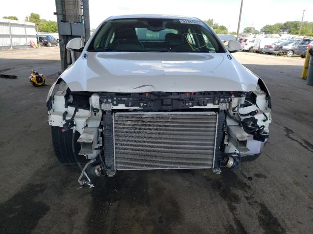 Photo 9 from auction – 2017 BUICK REGAL PREM with VIN 2G4GR5GX4H9106193