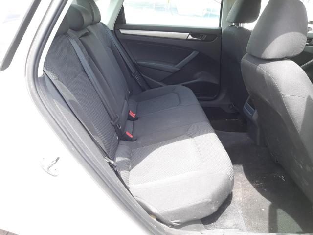 Photo 6 from auction – 2013 VOLKSWAGEN PASSAT S with VIN 1VWAP7A37DC020913