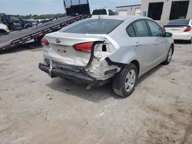 Photo 4 from auction – 2018 KIA FORTE LX with VIN 3KPFK4A79JE233388
