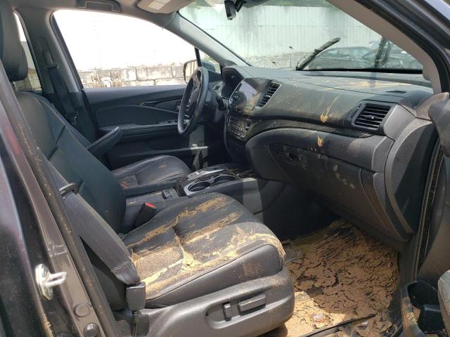 Photo 5 from auction – 2019 HONDA PILOT TOUR with VIN 5FNYF5H90KB043338