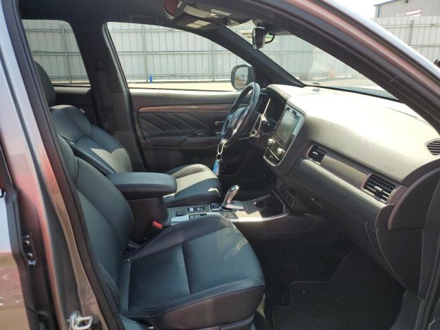 Photo 5 from auction – 2022 MITSUBISHI OUTLANDER with VIN JA4J2VA74NZ026279