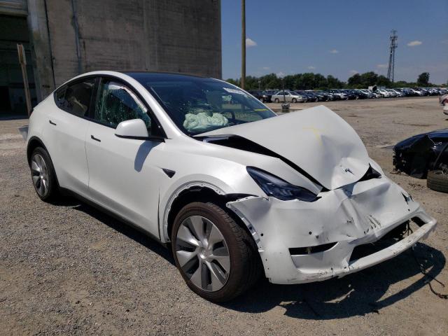TESLA MODEL Y 2022 with VIN 7SAYGDEE1NF383582 - Photo from auction