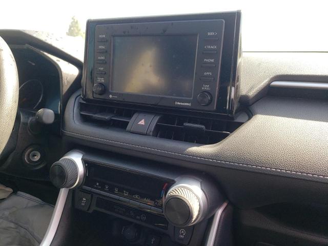 Photo 9 from auction – 2021 TOYOTA RAV4 LE with VIN 2T3G1RFV6MC242975