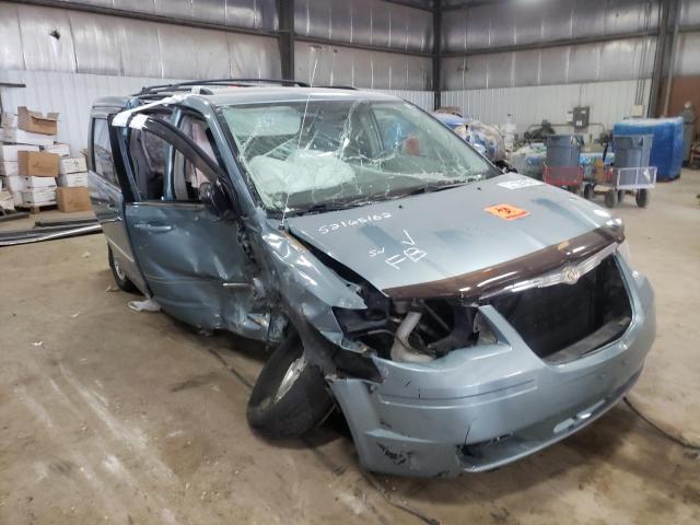 Photo 1 from auction – 2010 CHRYSLER TOWN & COU with VIN 2A4RR5D19AR376419
