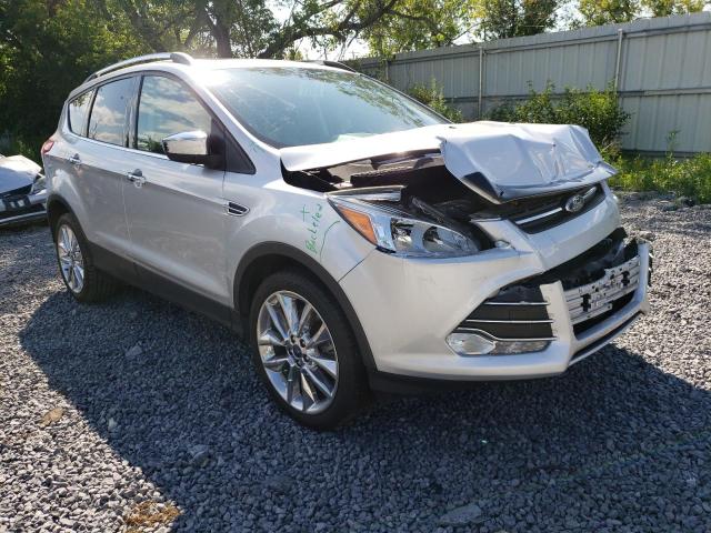 FORD ESCAPE SE 2016 with VIN 1FMCU9GXXGUC32404 - Photo from auction