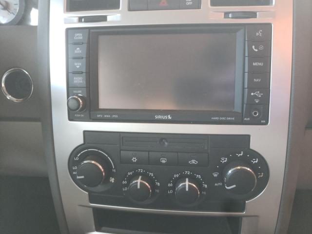 Photo 9 from auction – 2010 CHRYSLER 300 LIMITE with VIN 2C3CA3CV3AH140242