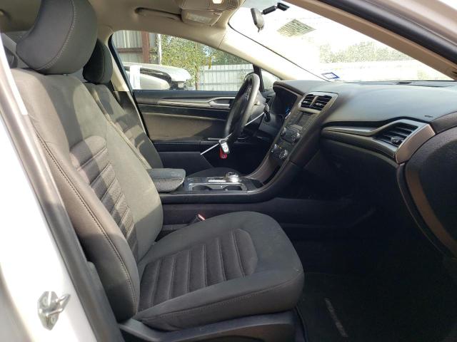 Photo 5 from auction – 2017 FORD FUSION SE with VIN 3FA6P0H79HR160161