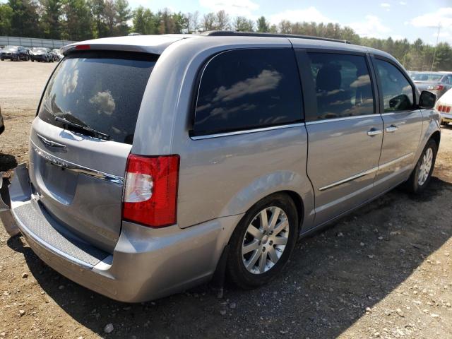 Photo 4 from auction – 2016 CHRYSLER TOWN & COU with VIN 2C4RC1BG5GR111786