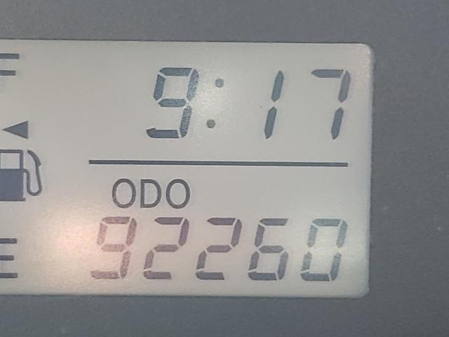 Photo 8 from auction – 2010 TOYOTA YARIS with VIN JTDBT4K35A1352534