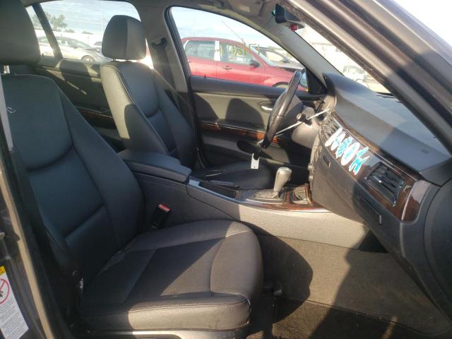 Photo 5 from auction – 2006 BMW 325 I with VIN WBAVB13566PT07568