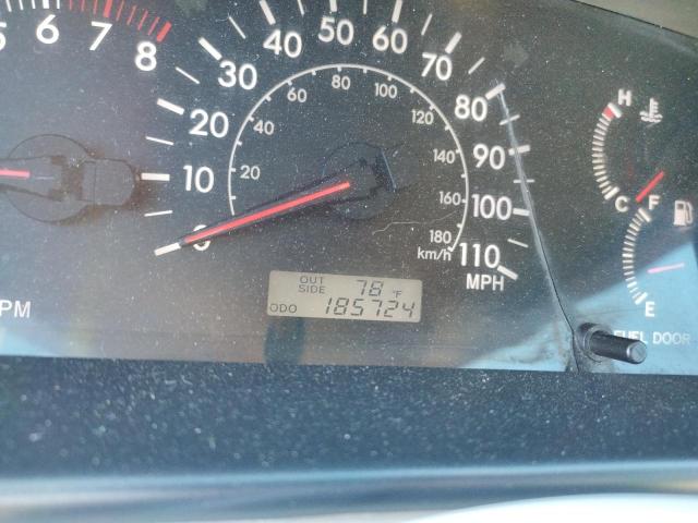 Photo 8 from auction – 2005 TOYOTA COROLLA CE with VIN 1NXBR32E85Z361013