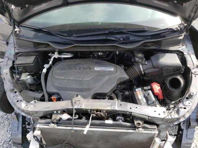 Photo 7 from auction – 2018 HONDA ODYSSEY EX with VIN 5FNRL6H75JB022534