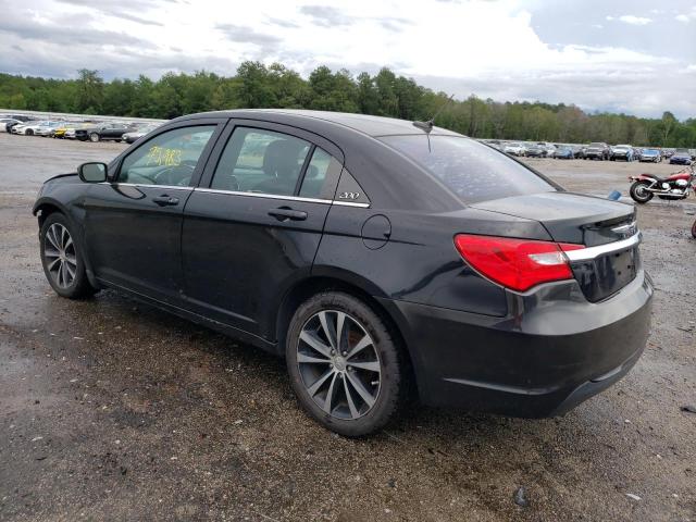 Photo 3 from auction – 2013 CHRYSLER 200 TOURIN with VIN 1C3CCBBG7DN700038