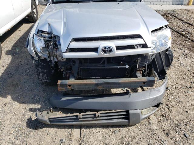 Photo 9 from auction – 2003 TOYOTA 4RUNNER SR with VIN JTEBT14R230005540