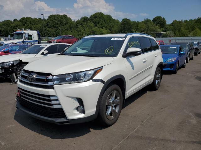 Photo 2 from auction – 2017 TOYOTA HIGHLANDER with VIN 5TDDZRFH0HS430659