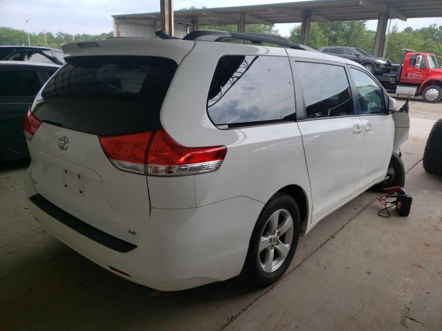 Photo 4 from auction – 2013 TOYOTA SIENNA LE with VIN 5TDKK3DC2DS380387