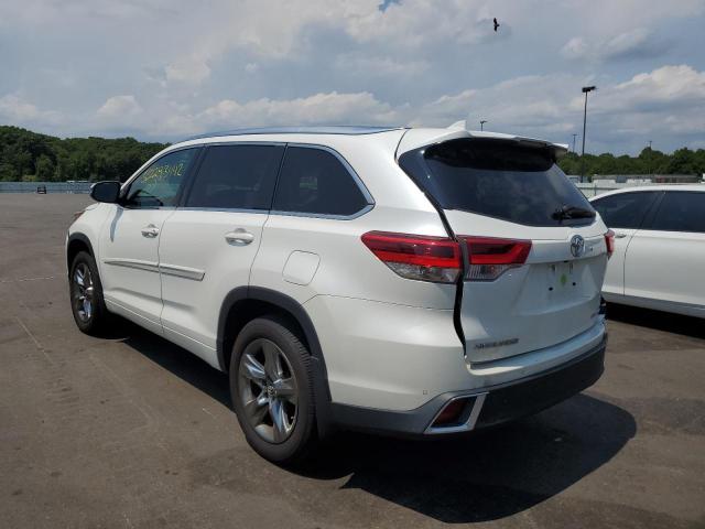 Photo 3 from auction – 2017 TOYOTA HIGHLANDER with VIN 5TDDZRFH0HS430659
