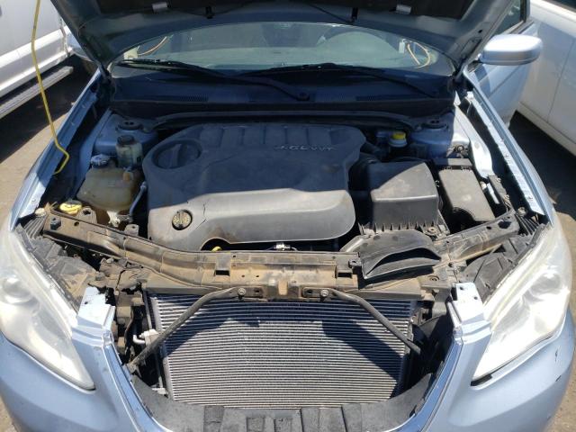 Photo 7 from auction – 2012 CHRYSLER 200 TOURIN with VIN 1C3CCBBG9CN329141