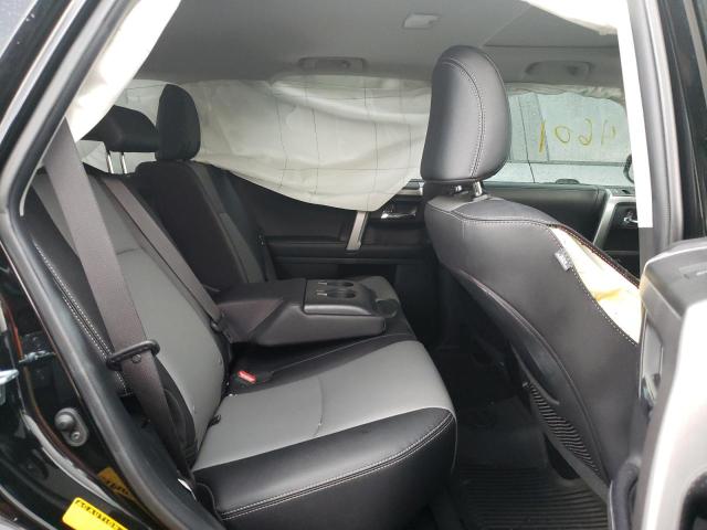 Photo 6 from auction – 2022 TOYOTA 4RUNNER SR with VIN JTEFU5JR7N5266436