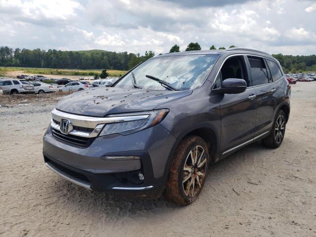 Photo 2 from auction – 2019 HONDA PILOT TOUR with VIN 5FNYF5H90KB043338