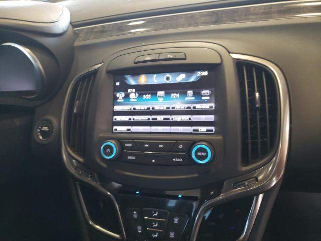 Photo 9 from auction – 2016 BUICK LACROSSE with VIN 1G4GB5G32GF120231