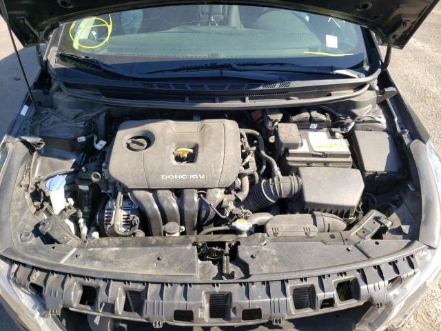 Photo 7 from auction – 2018 KIA FORTE LX with VIN 3KPFL4A72JE212265