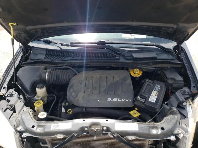Photo 7 from auction – 2014 CHRYSLER TOWN & COU with VIN 2C4RC1BG1ER403514