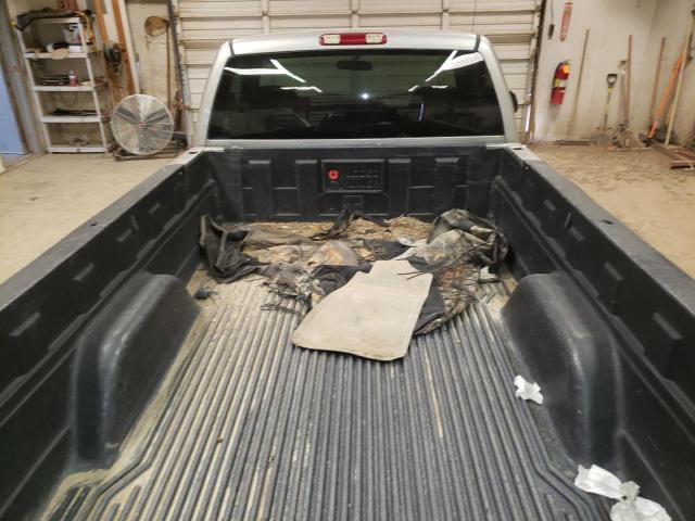 Photo 6 from auction – 2002 CHEVROLET SILVERADO with VIN 1GCEK14V42Z267748