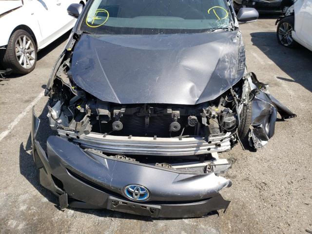 Photo 9 from auction – 2016 TOYOTA PRIUS with VIN JTDKBRFU0G3015902