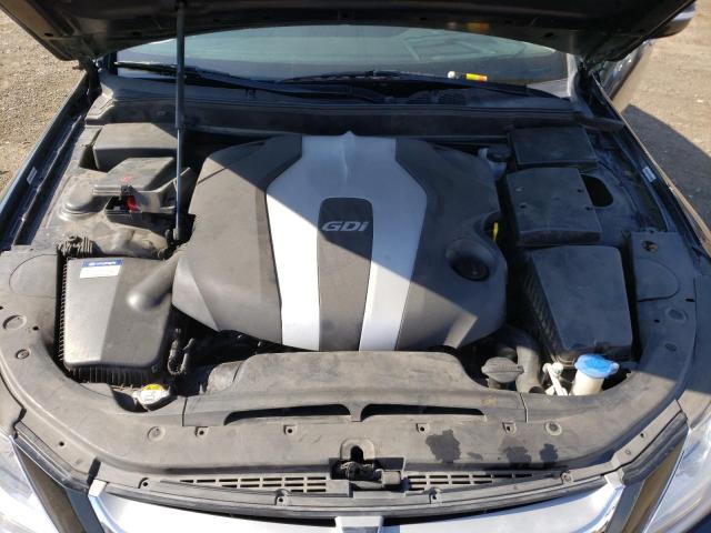 Photo 7 from auction – 2013 HYUNDAI GENESIS 3. with VIN KMHGC4DD7DU237945