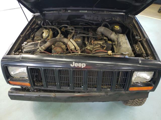 Photo 7 from auction – 2001 JEEP CHEROKEE S with VIN 1J4FF48SX1L608432