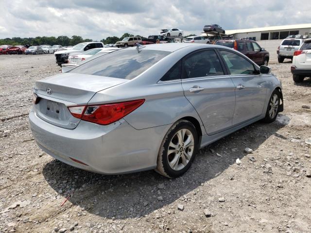 Photo 4 from auction – 2011 HYUNDAI SONATA SE with VIN 5NPEC4ACXBH020579