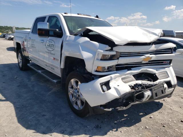 CHEVROLET SILVERADO 2018 with VIN 1GC1KWEG1JF259635 - Photo from auction
