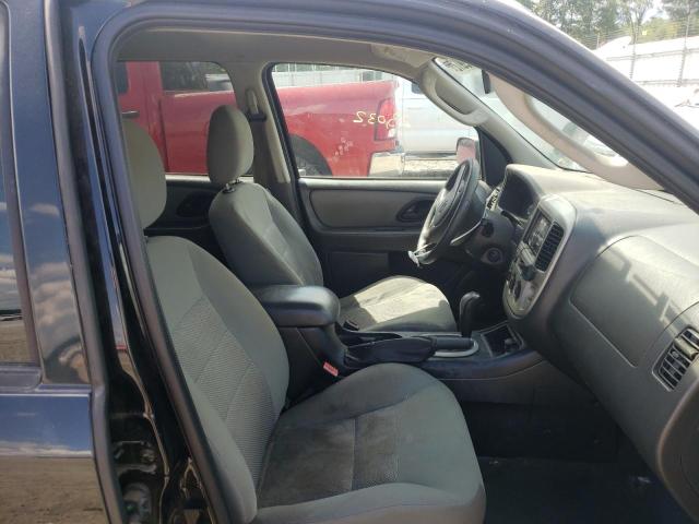 Photo 5 from auction – 2007 FORD ESCAPE XLT with VIN 1FMCU03157KB33529