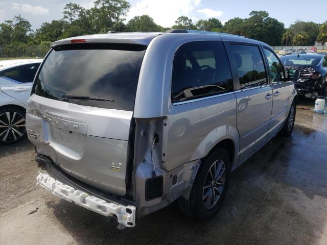 Photo 4 from auction – 2017 DODGE GRAND CARA with VIN 2C4RDGCG9HR671133