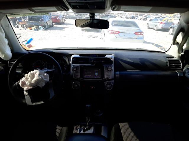 Photo 9 from auction – 2018 TOYOTA 4RUNNER SR with VIN JTEBU5JR9J5578377