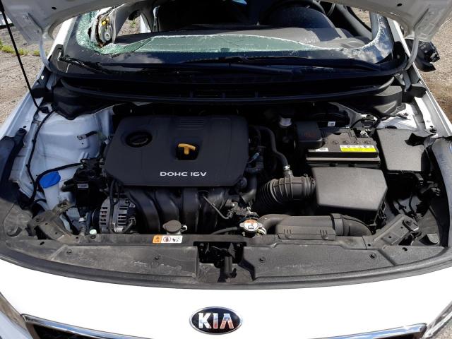 Photo 7 from auction – 2017 KIA FORTE LX with VIN 3KPFL4A74HE093029