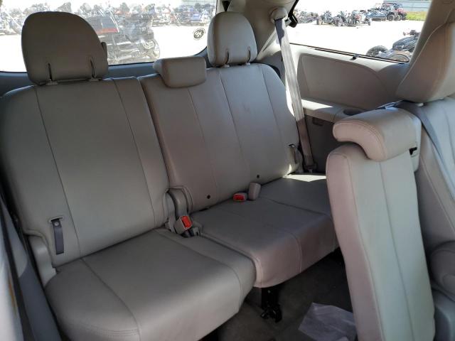 Photo 9 from auction – 2012 TOYOTA SIENNA XLE with VIN 5TDYK3DC7CS236035